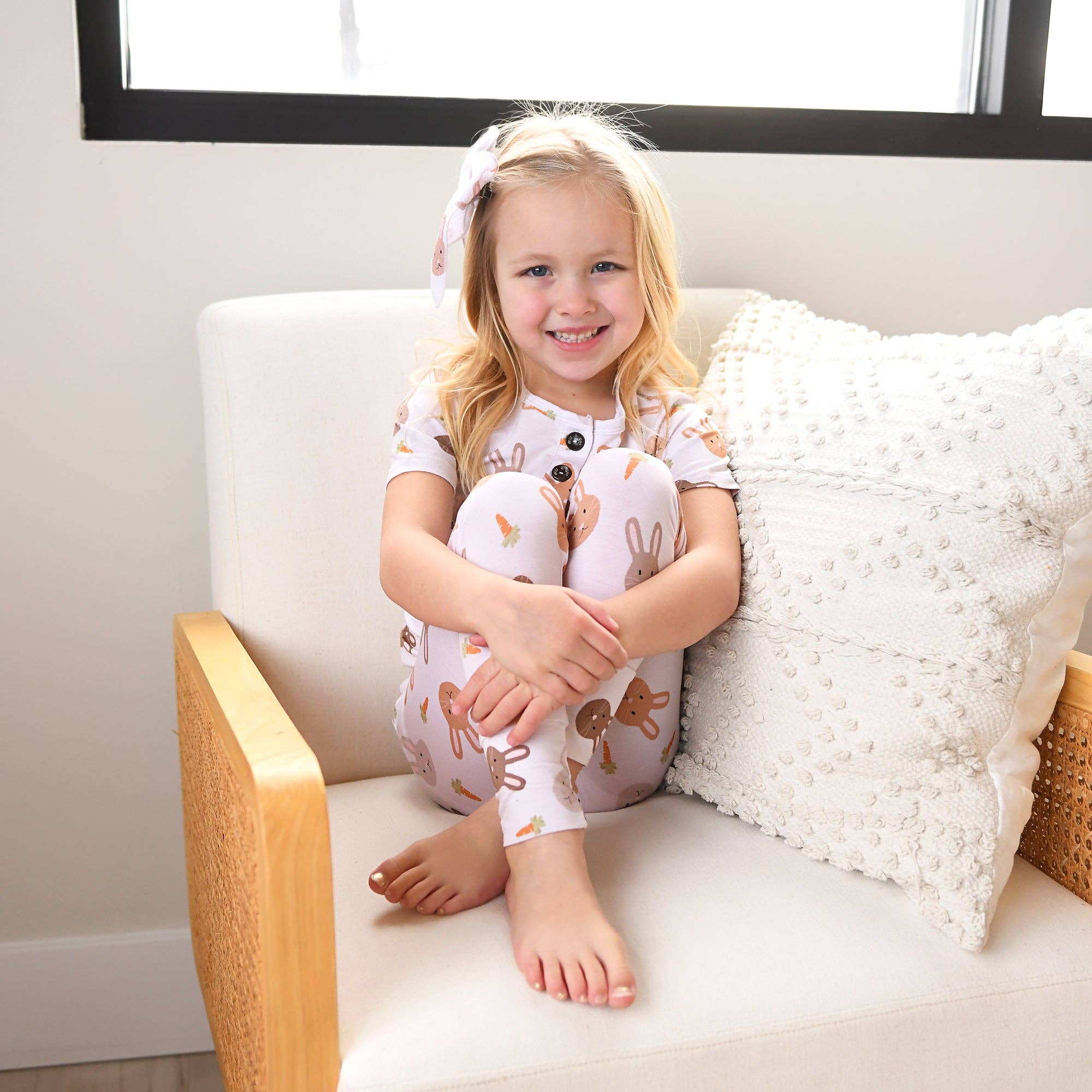 Noah TWO PIECE Easter Bunny Bamboo Lounge Set Kids Clothing: 2t/3t