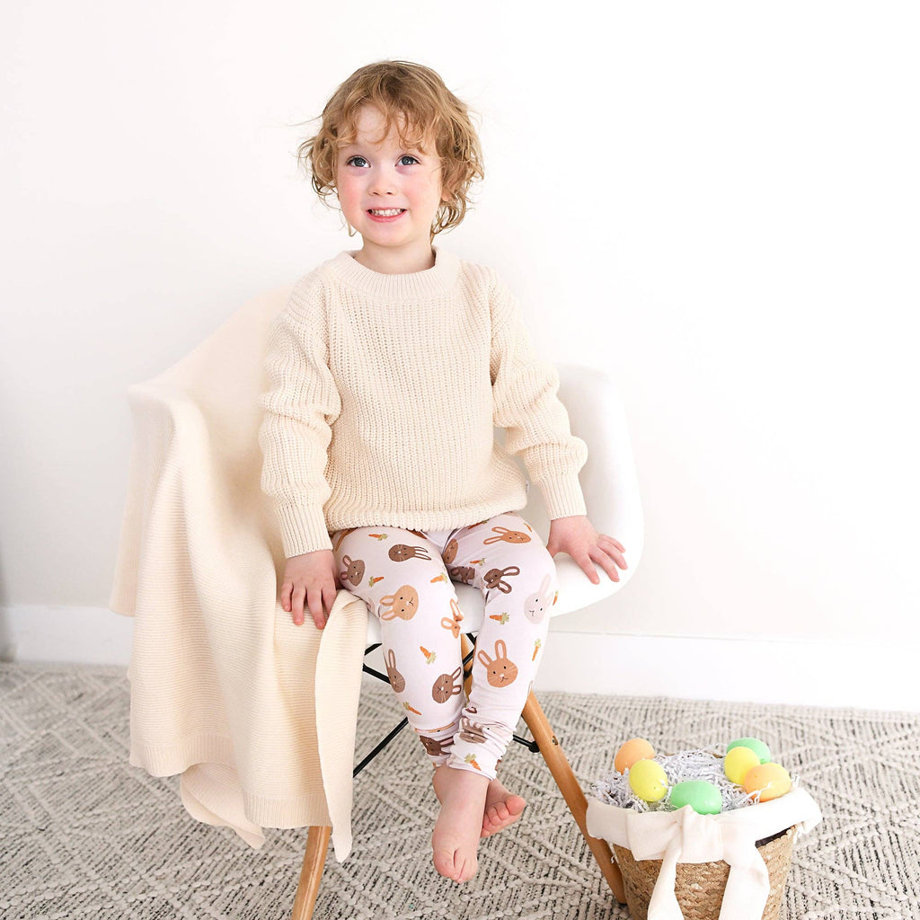 Noah TWO PIECE Easter Bunny Bamboo Lounge Set Kids Clothing: 4/5