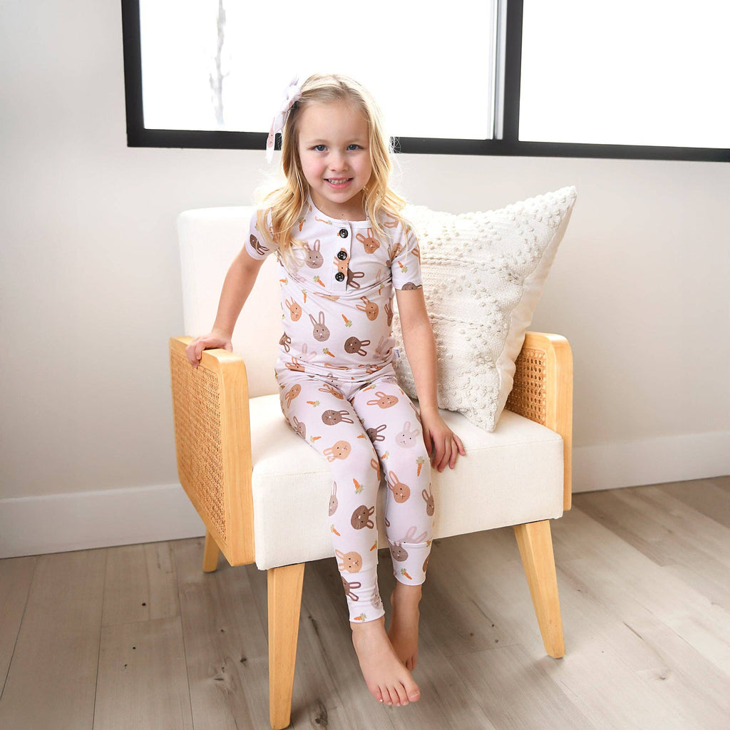 Noah TWO PIECE Easter Bunny Bamboo Lounge Set Kids Clothing: 18-24m