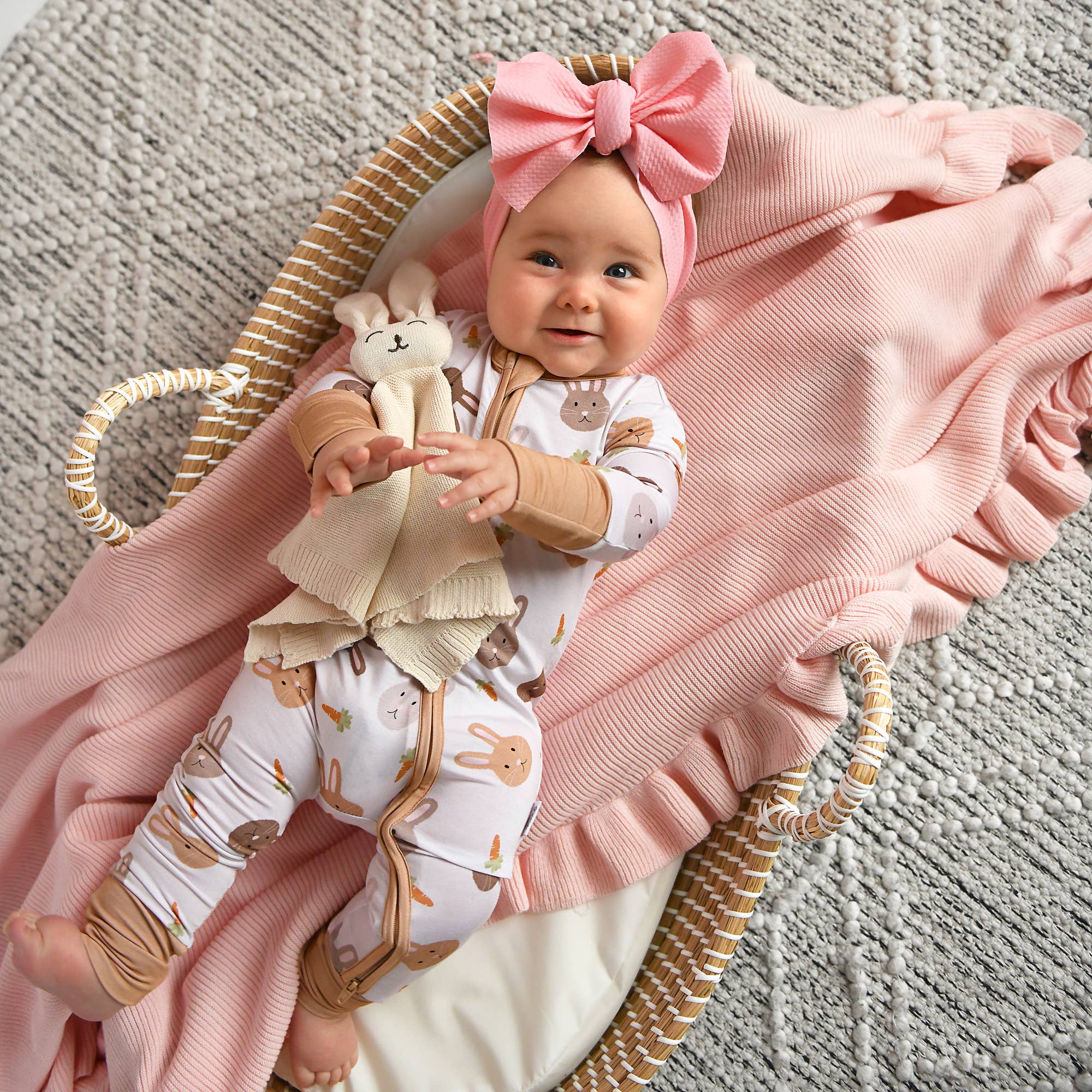 Noah ZIP Easter Bunny Bamboo 1-Piece 2way Zipper Baby Outfit: 6-12m