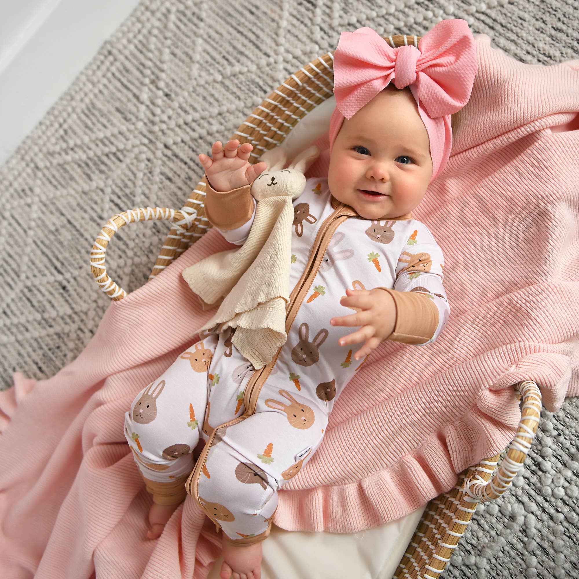 Noah ZIP Easter Bunny Bamboo 1-Piece 2way Zipper Baby Outfit: 18-24m