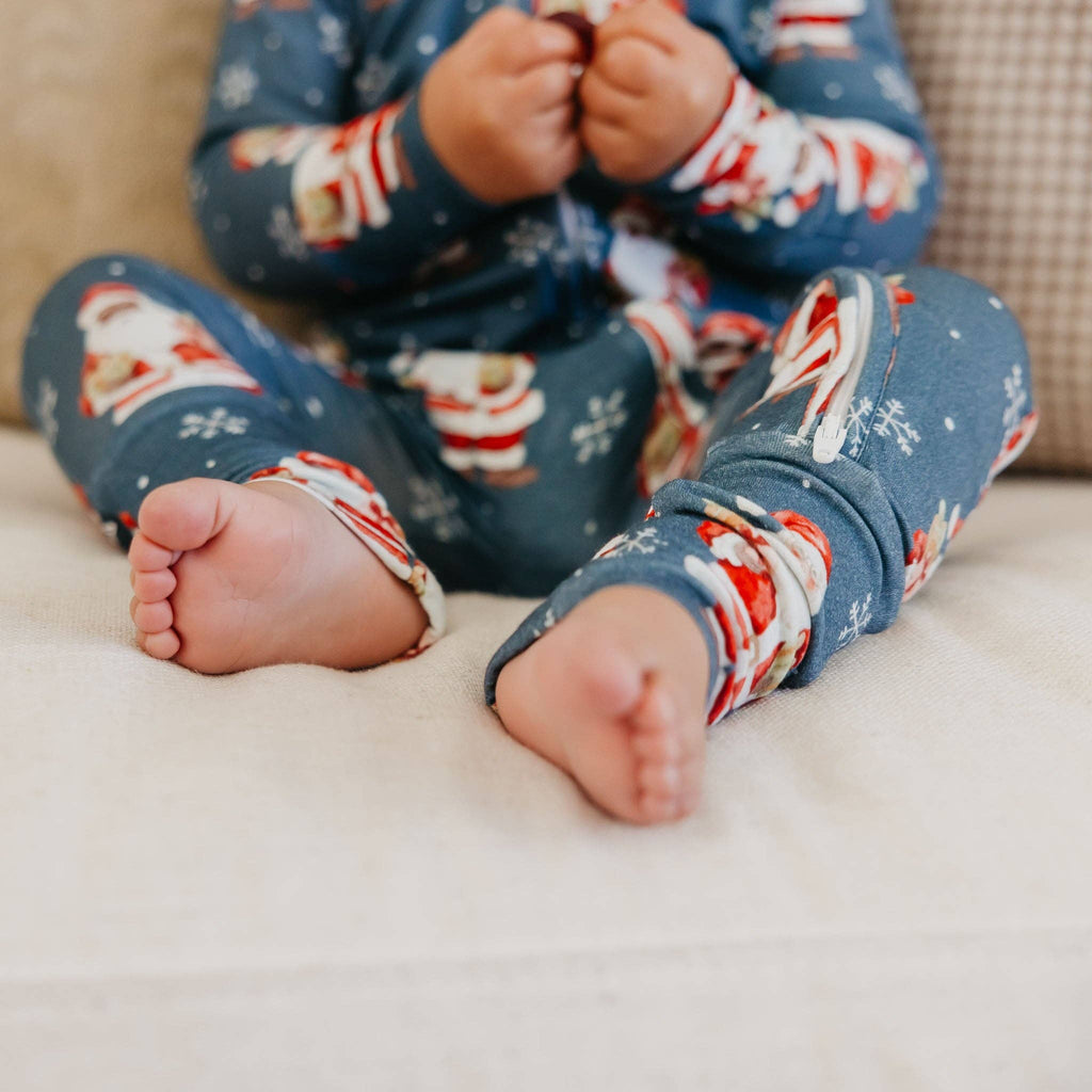 Bamboo Convertible Zip-Up Footie Pajama - Santa Claus: 0-3 Months
