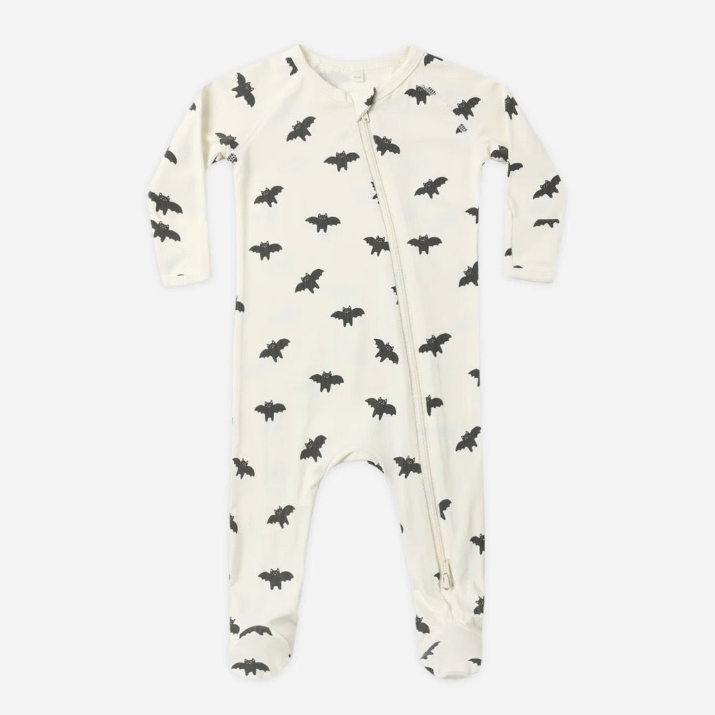 Bat Pajamas: 3-6M
