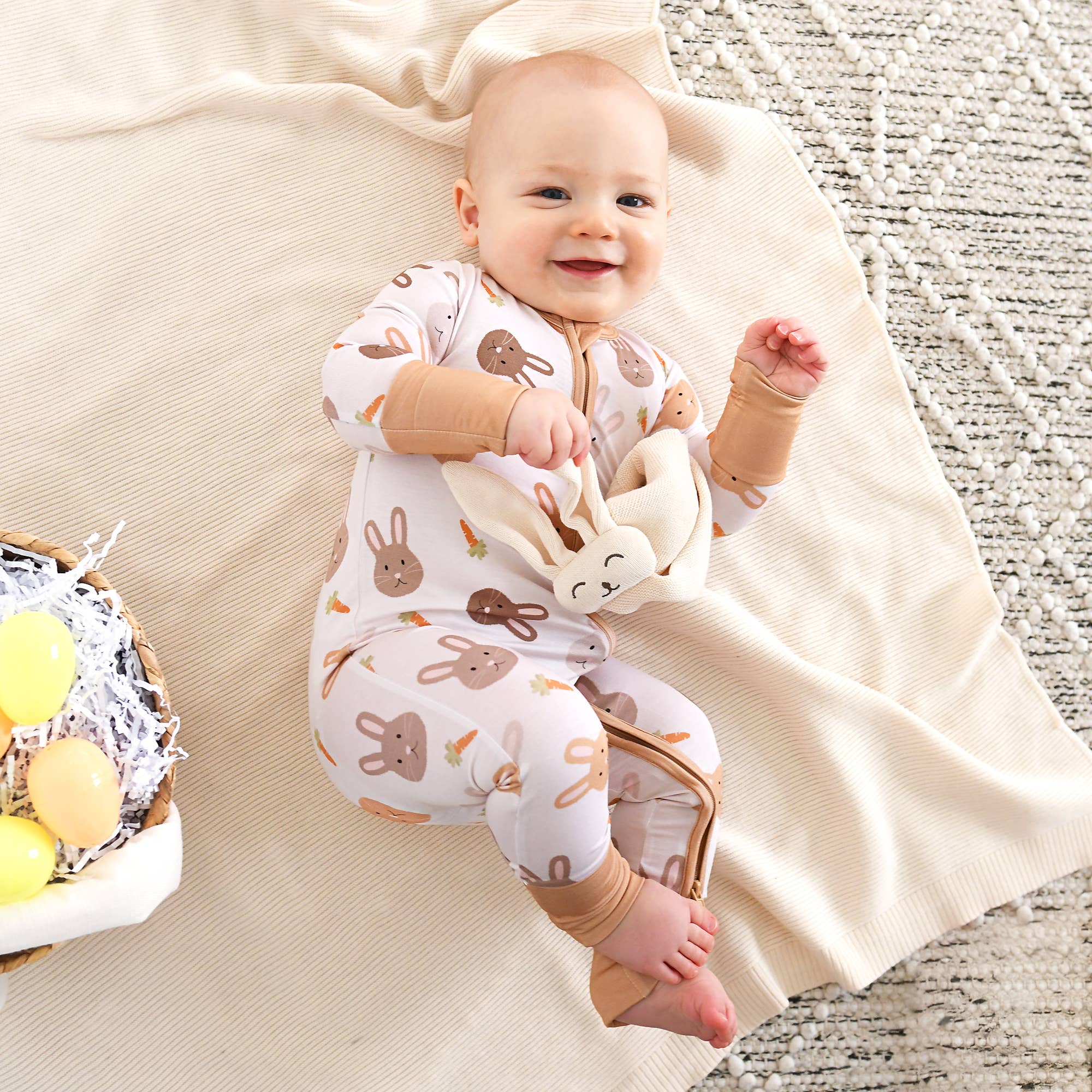 Noah ZIP Easter Bunny Bamboo 1-Piece 2way Zipper Baby Outfit: 6-12m